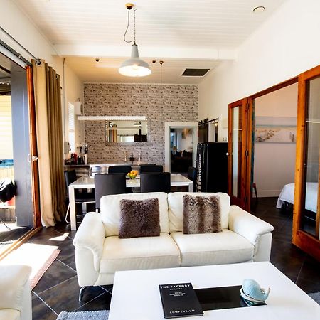 קאיקורה The Factory Luxury Accomodation מראה חיצוני תמונה